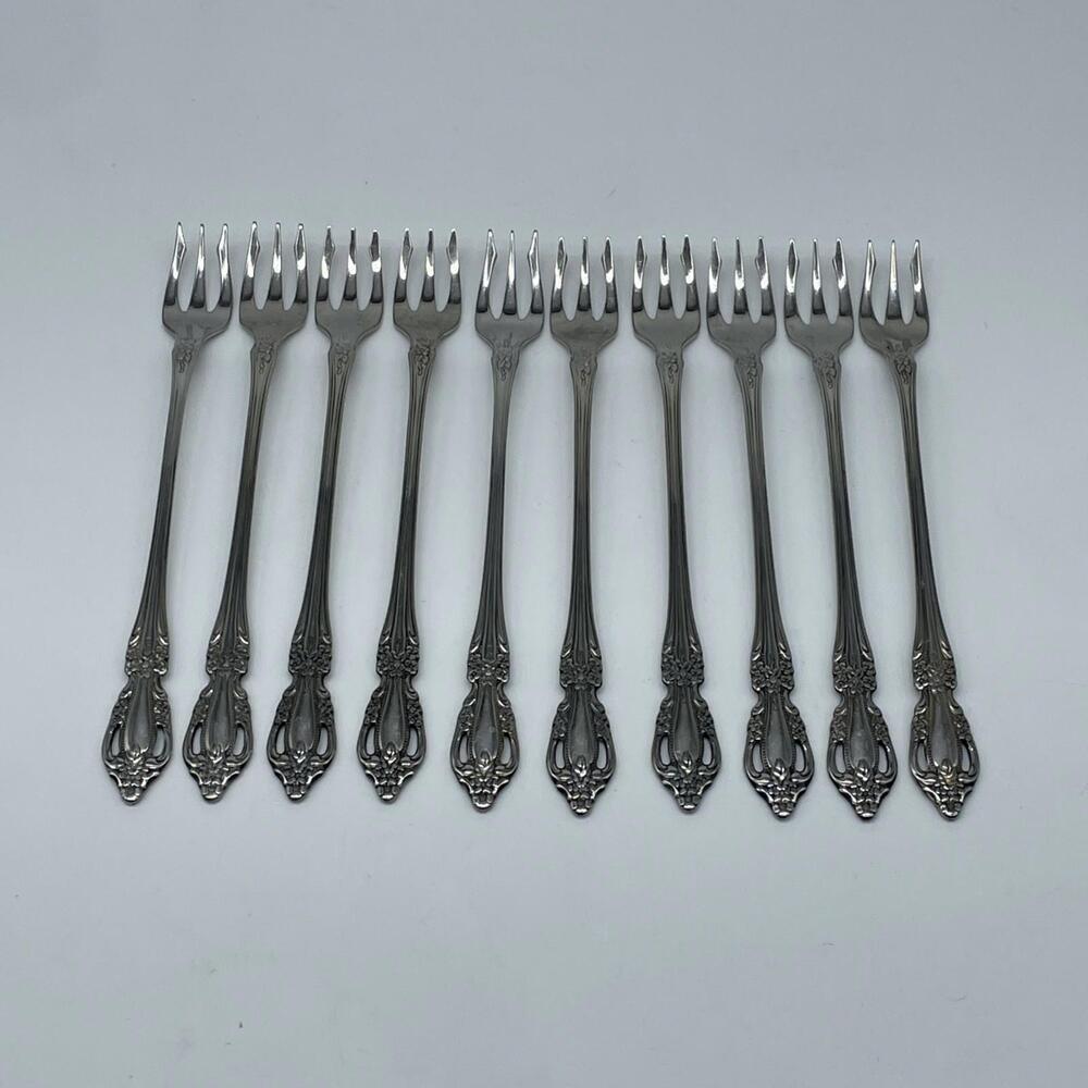 10 Oneida Raphael Cocktail Forks Distinction Deluxe HH Stainless Flatware 6”
